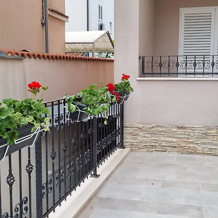 Bonbon 2 Apartament *