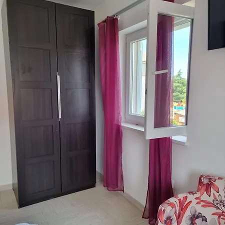 Bonbon 2 * Biograd Na Moru
