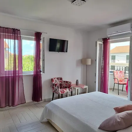 Apartment Bonbon 2