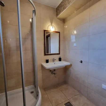Apartment Bonbon 2