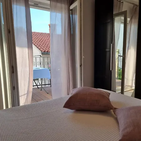 Bonbon 2 Apartment