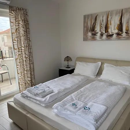 Apartment Bonbon 2